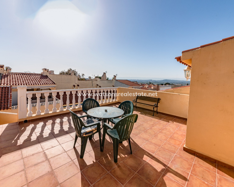 Resale - Terraced - Urb. La Marina