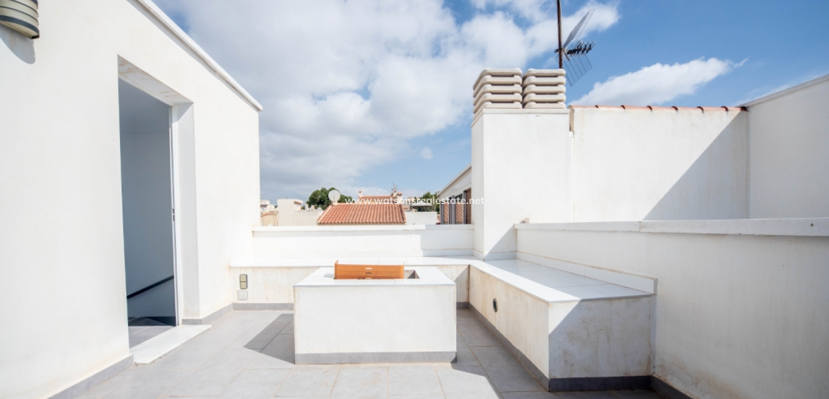Resale - Terraced - Urb. La Marina