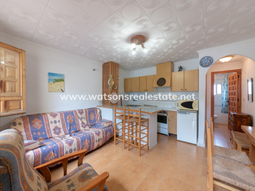 Resale - Terraced - Urb. La Marina