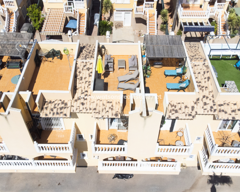 Resale - Terraced - Urb. La Marina
