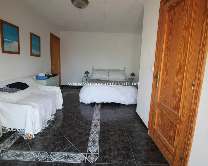 Resale - Terraced - Urb. La Marina