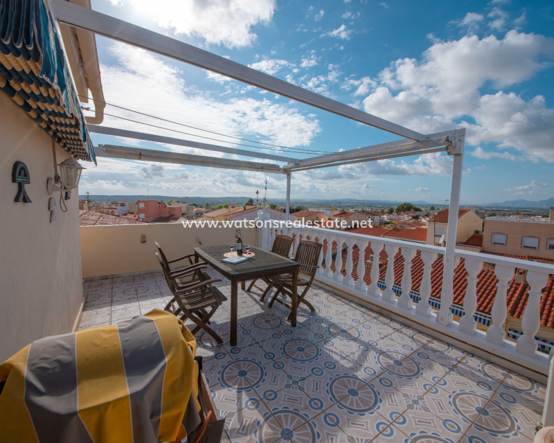 Resale - Terraced - Urb. La Marina