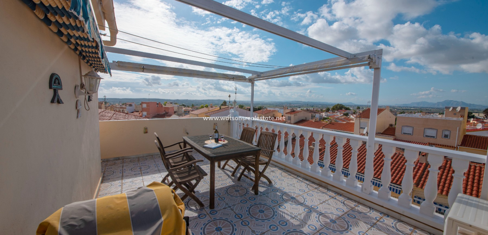 Resale - Terraced - Urb. La Marina
