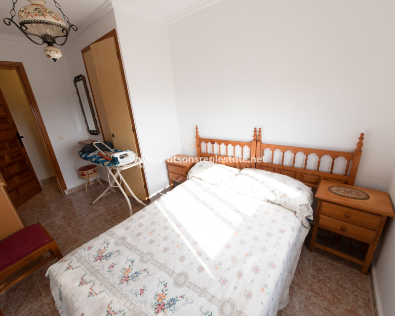 Resale - Terraced - Urb. La Marina