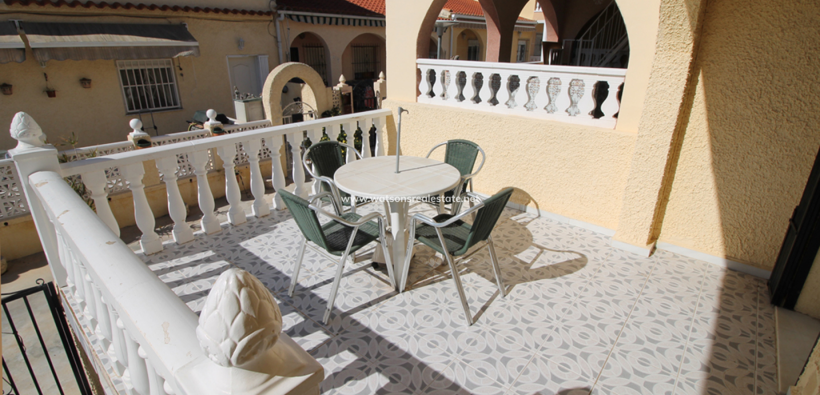 Resale - Terraced - Urb. La Marina
