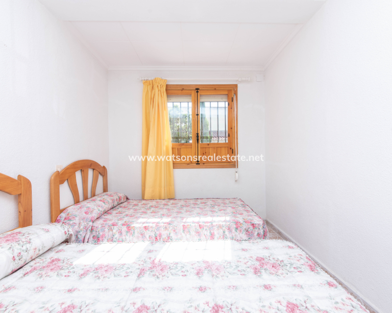 Resale - Terraced - Urb. La Marina
