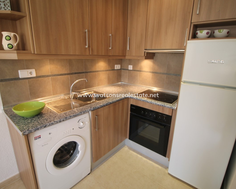 Resale - Terraced - Urb. La Marina