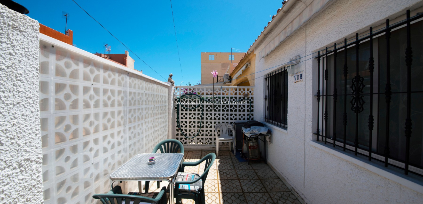 Resale - Terraced - Urb. La Marina