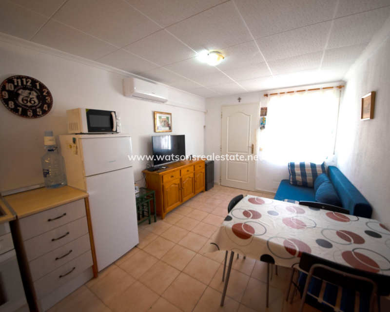 Resale - Terraced - Urb. La Marina
