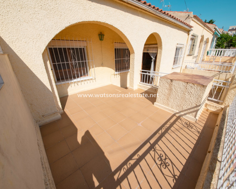 Resale - Terraced - Urb. La Marina