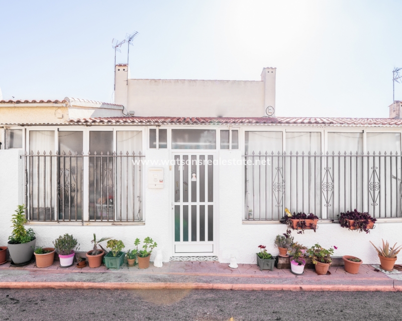 Resale - Terraced - Urb. La Marina