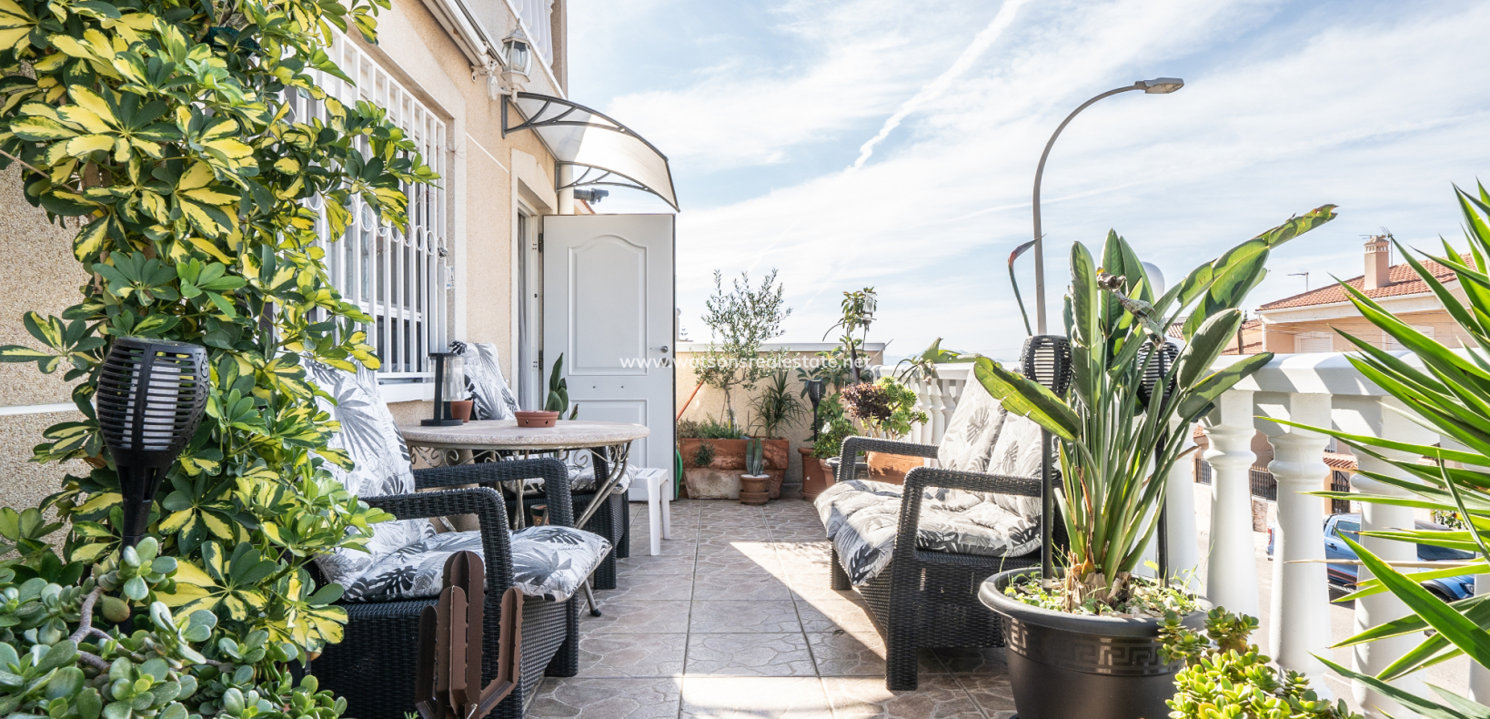 Resale - Terraced - Urb. La Marina