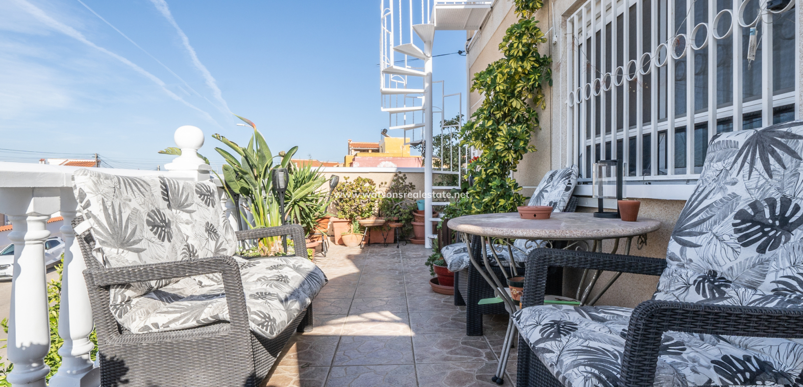 Resale - Terraced - Urb. La Marina