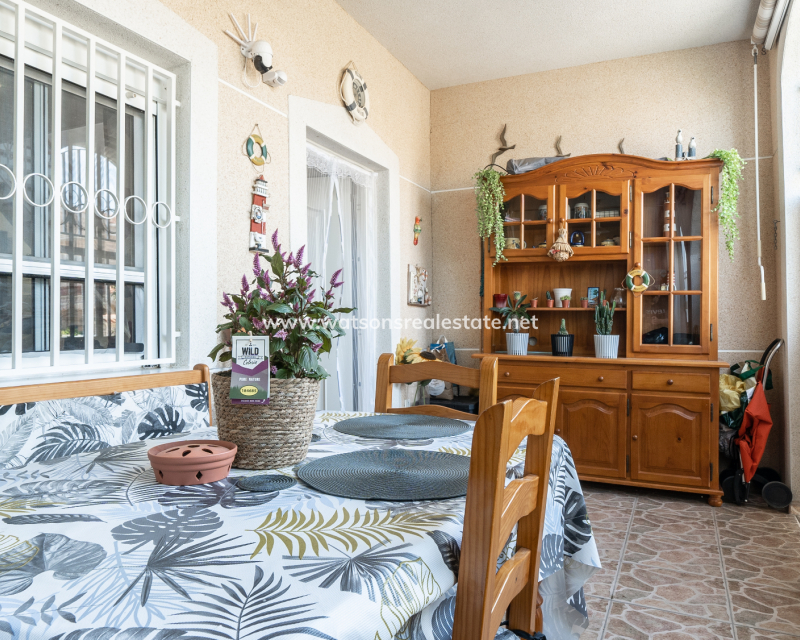 Resale - Terraced - Urb. La Marina