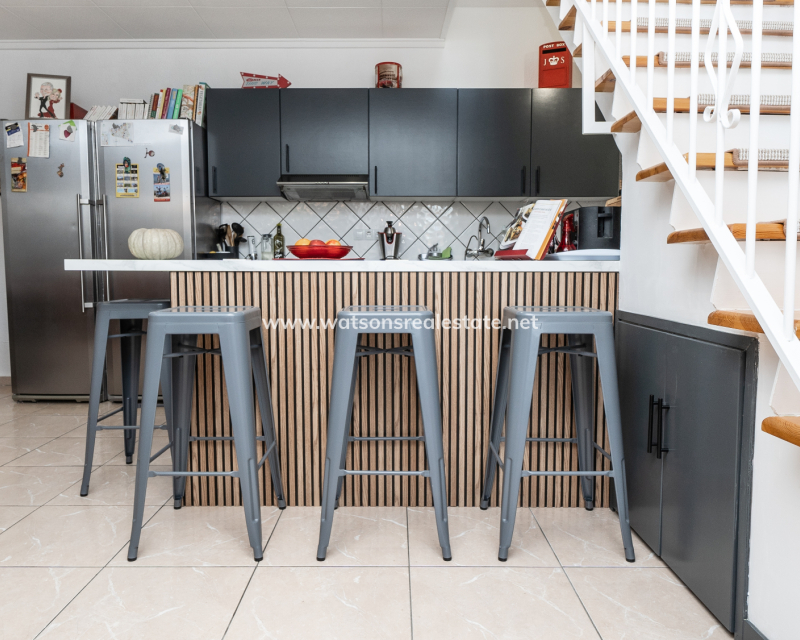 Resale - Terraced - Urb. La Marina