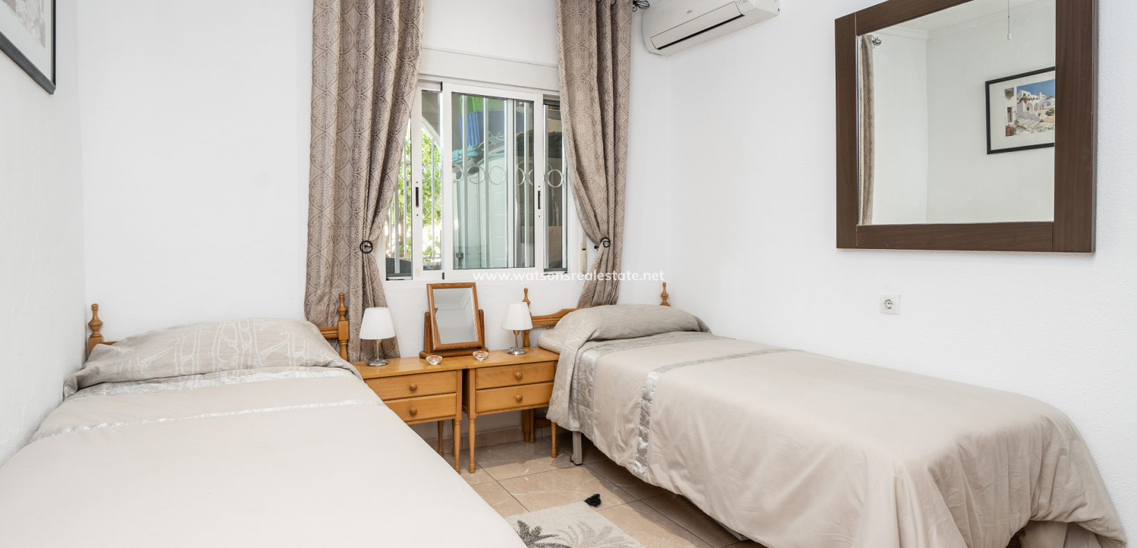 Resale - Terraced - Urb. La Marina
