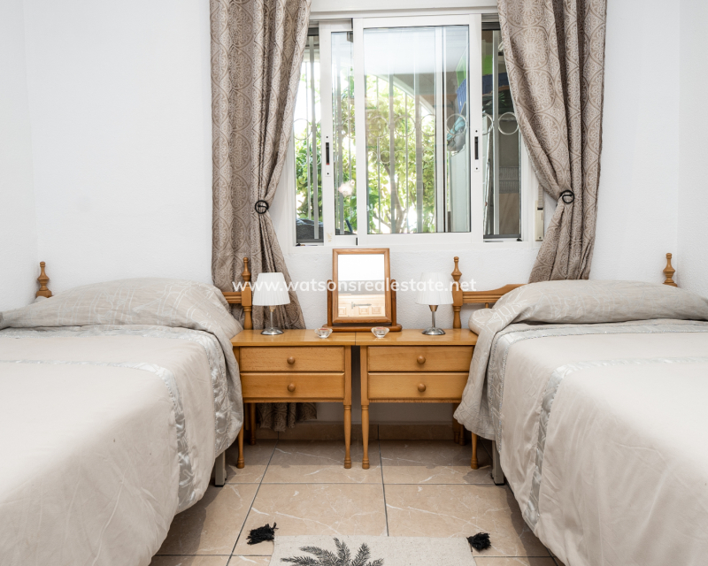 Resale - Terraced - Urb. La Marina