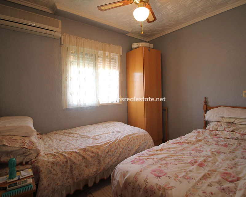 Resale - Terraced - Urb. La Marina