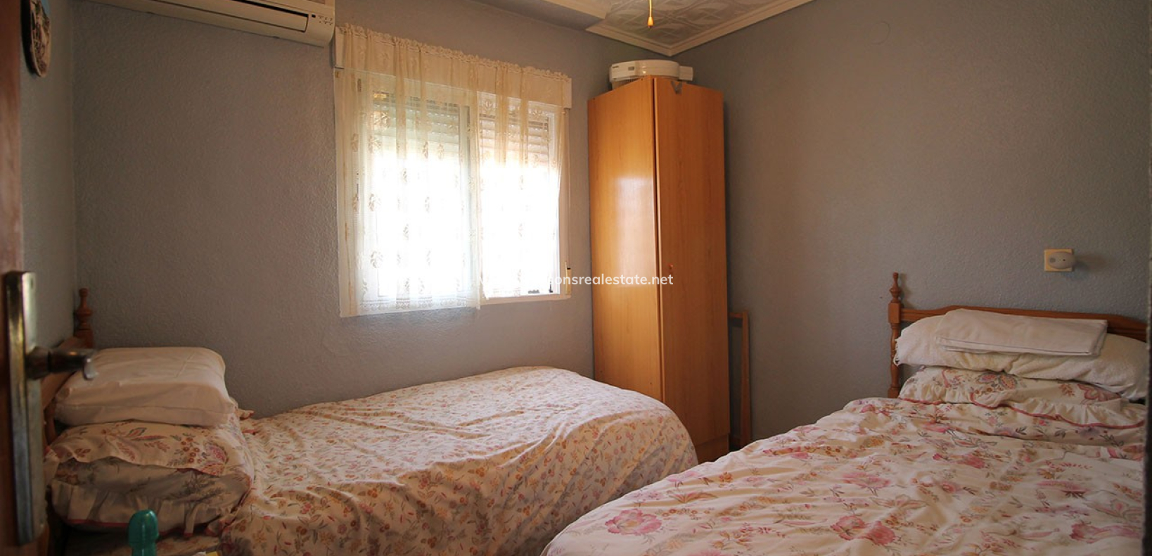 Resale - Terraced - Urb. La Marina