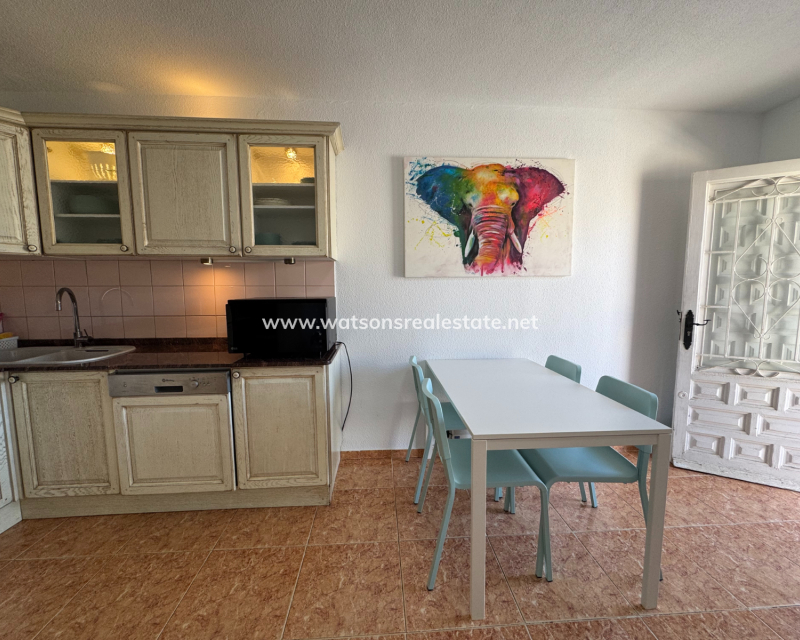 Resale - Terraced - Urb. La Marina