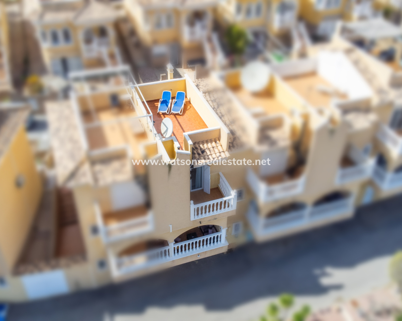 Resale - Terraced - Urb. La Marina