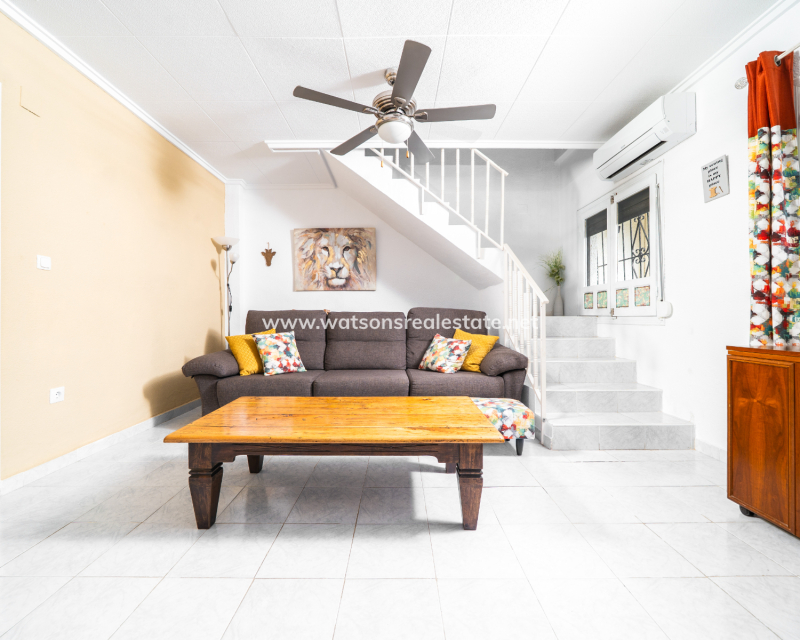 Resale - Terraced - Urb. La Marina