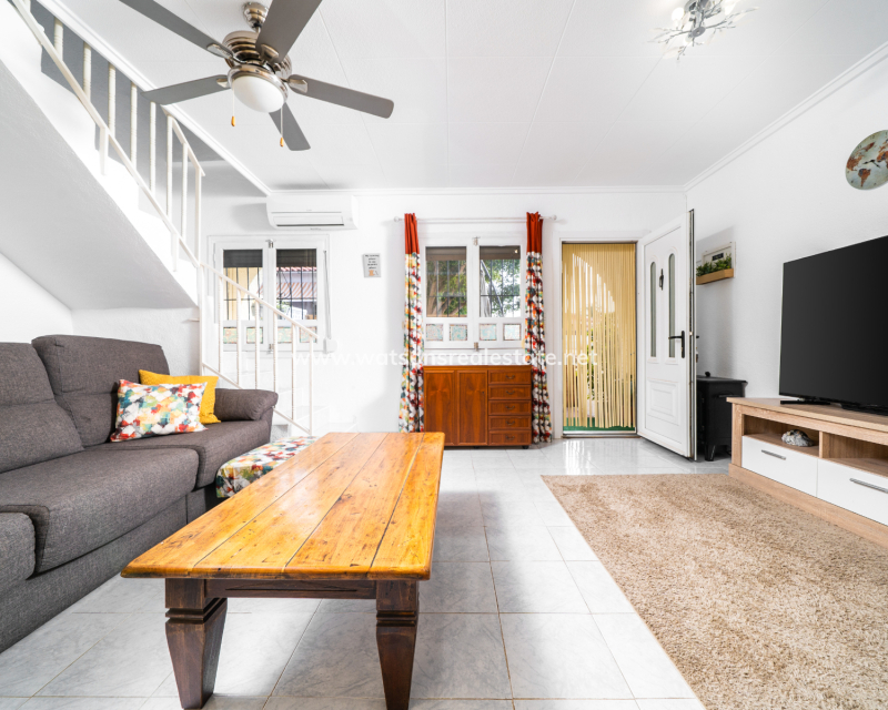 Resale - Terraced - Urb. La Marina