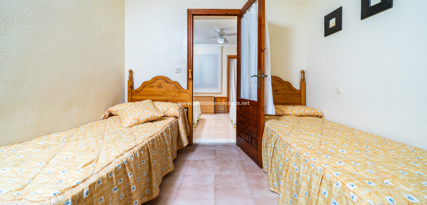 Resale - Terraced - Urb. La Marina