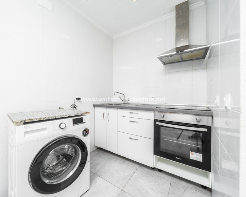 Resale - Terraced - Urb. La Marina