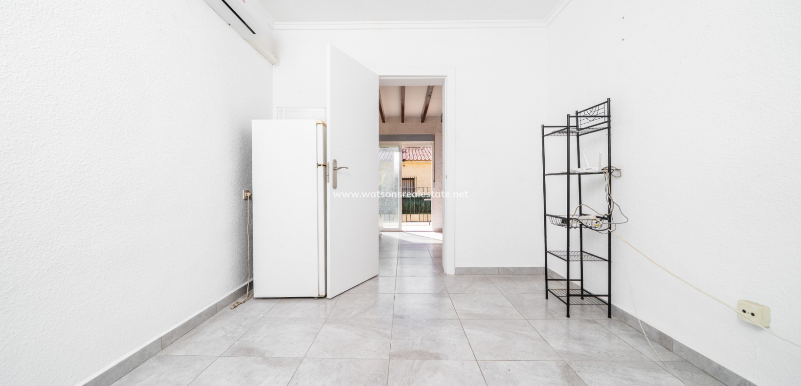 Resale - Terraced - Urb. La Marina