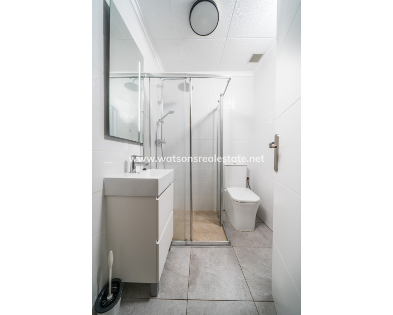 Resale - Terraced - Urb. La Marina