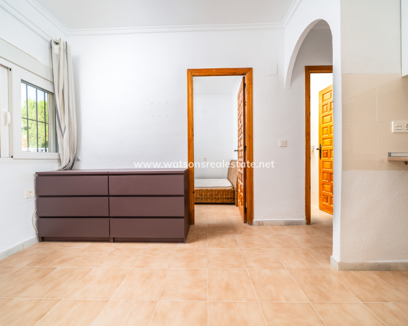 Resale - Terraced - Urb. La Marina