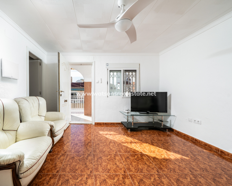 Resale - Terraced - Urb. La Marina