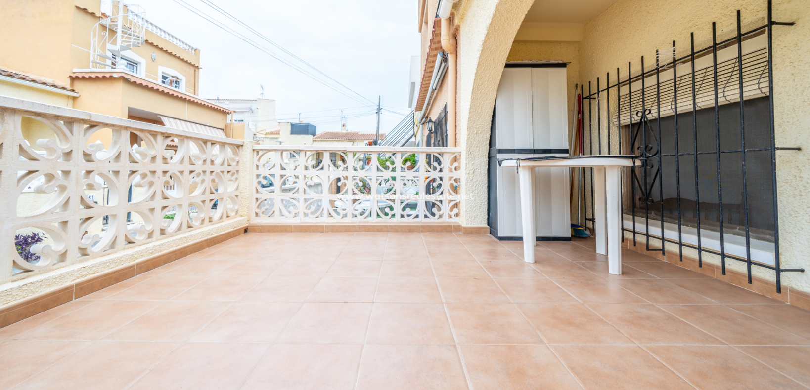 Resale - Terraced - Urb. La Marina