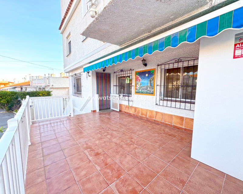 Resale - Terraced - Urb. La Marina