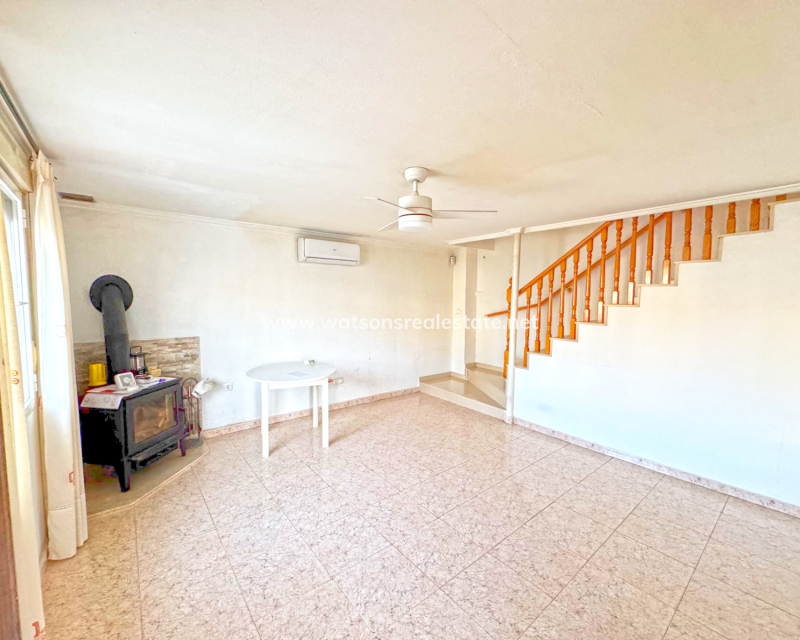 Resale - Terraced - Urb. La Marina