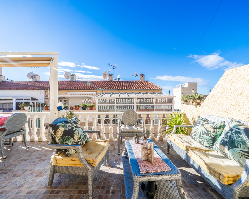 Resale - Terraced - Urb. La Marina