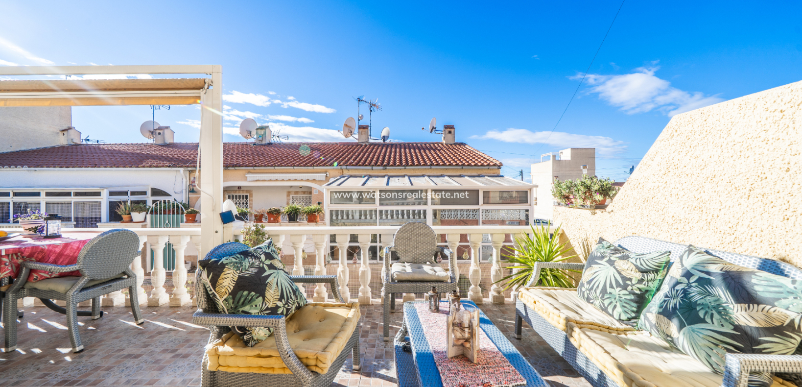 Resale - Terraced - Urb. La Marina