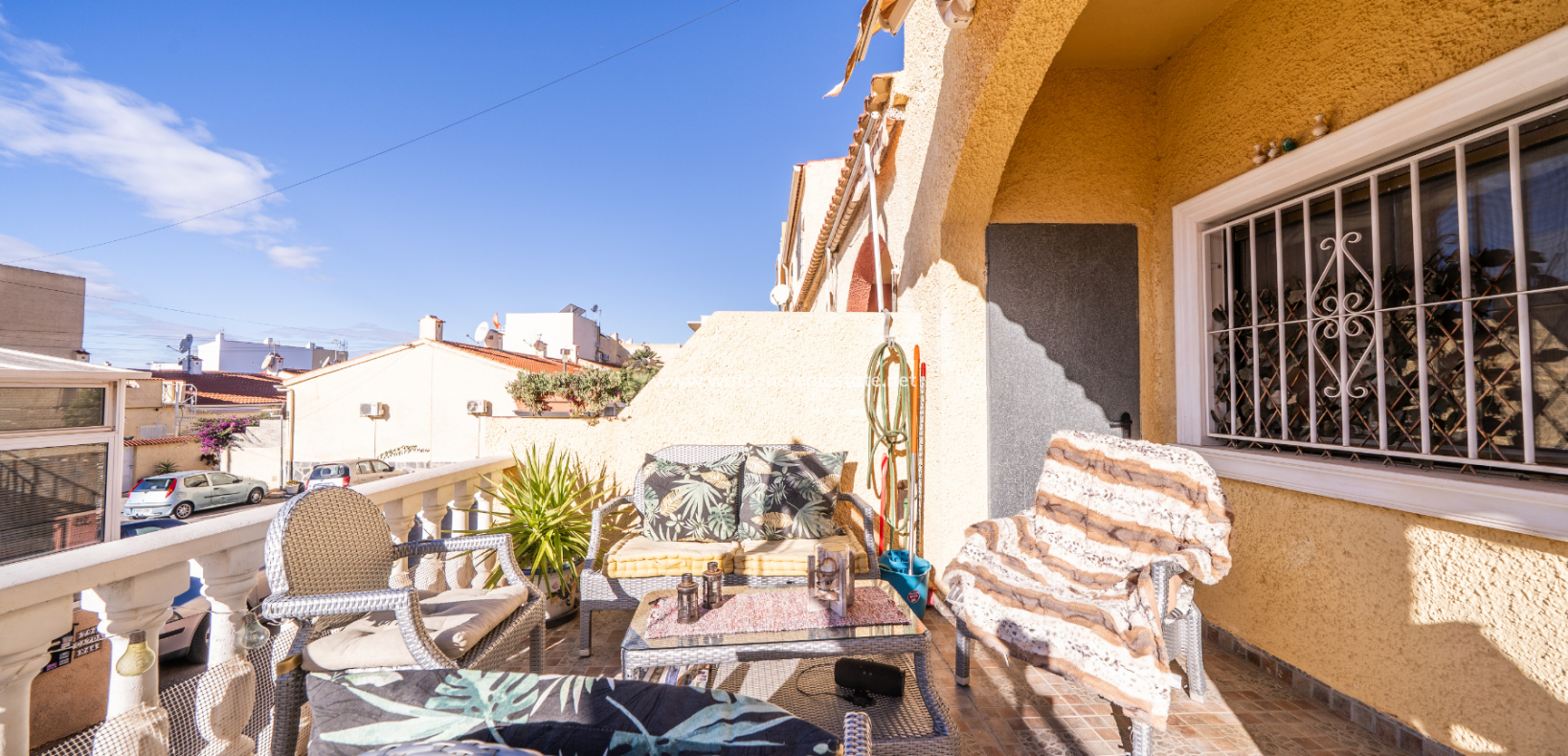 Resale - Terraced - Urb. La Marina