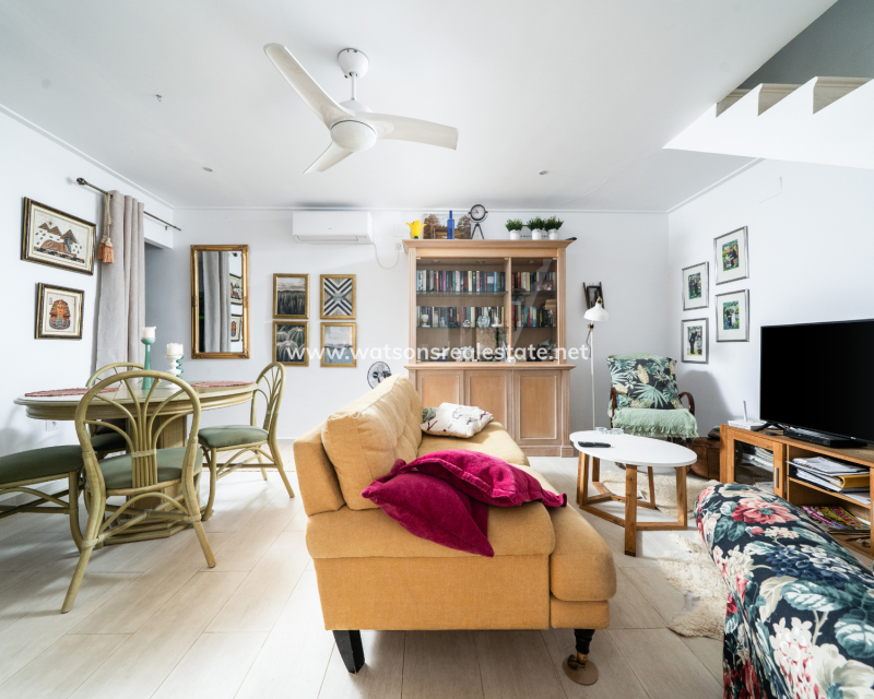 Resale - Terraced - Urb. La Marina