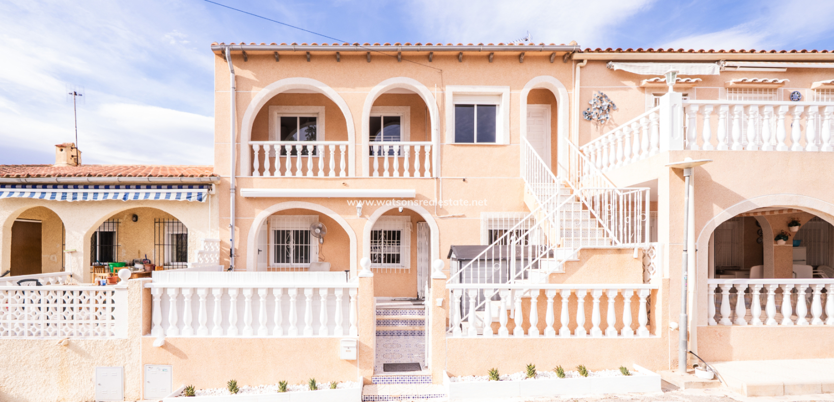 Resale - Terraced - Urb. La Marina