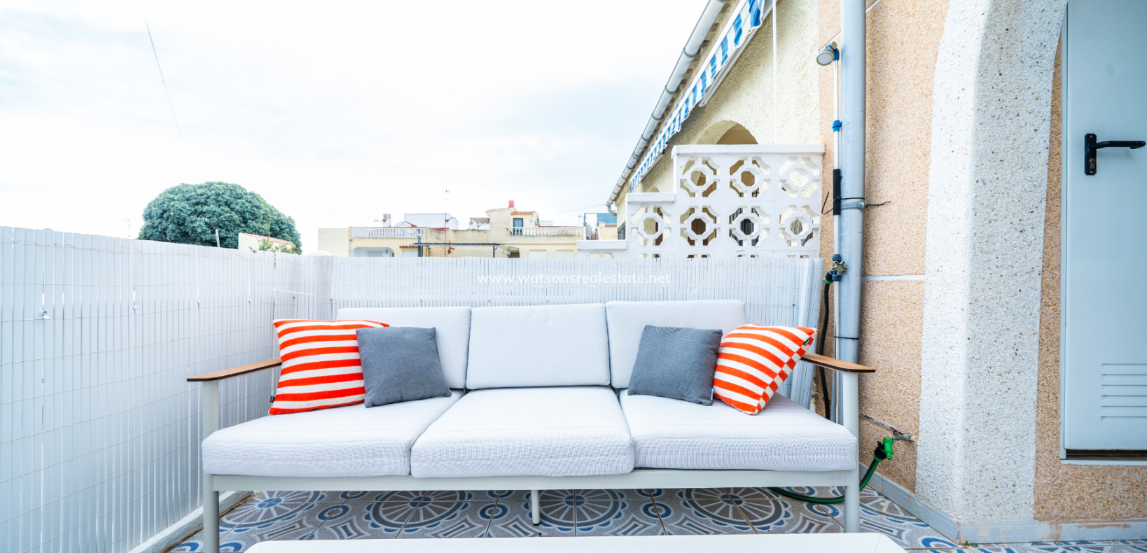 Resale - Terraced - Urb. La Marina