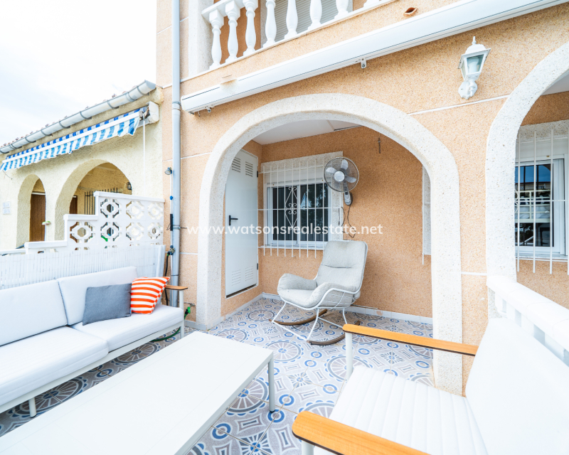 Resale - Terraced - Urb. La Marina
