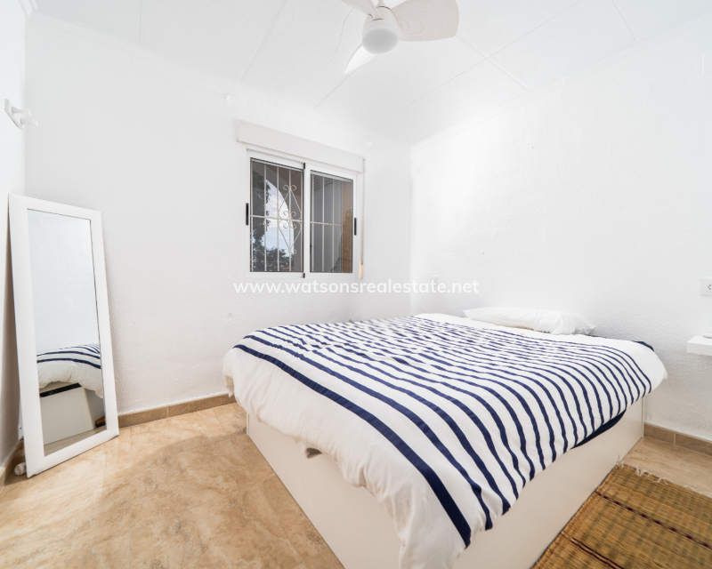 Resale - Terraced - Urb. La Marina