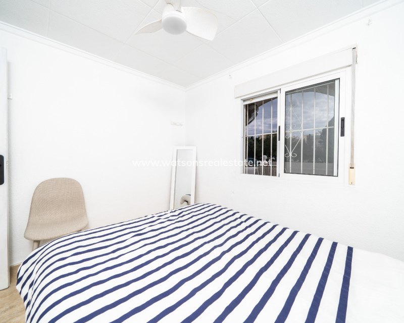 Resale - Terraced - Urb. La Marina