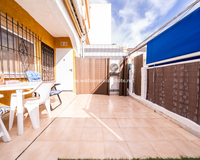 Resale - Terraced - Urb. La Marina