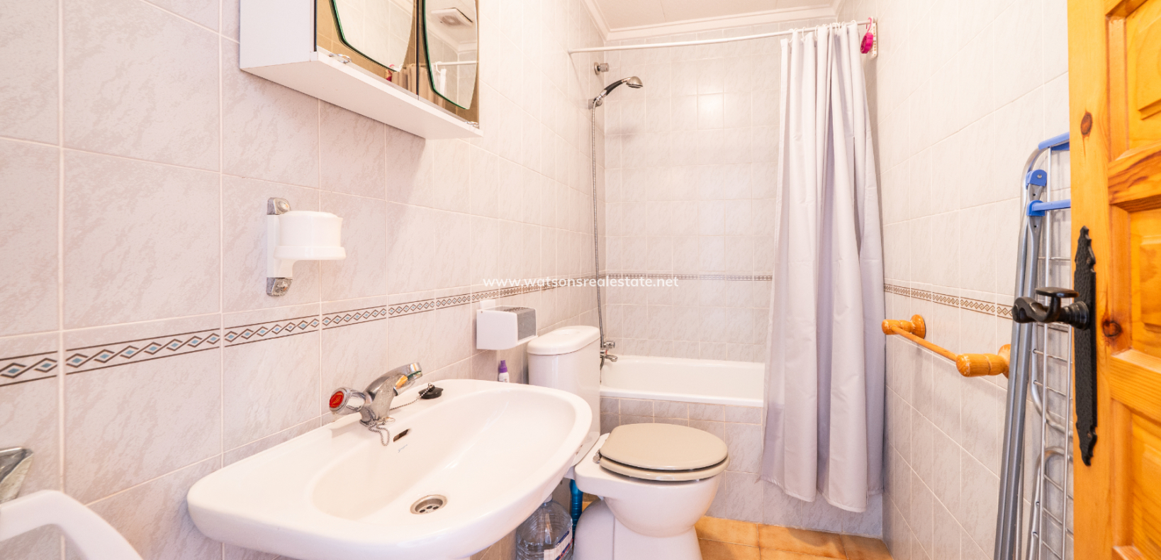 Resale - Terraced - Urb. La Marina