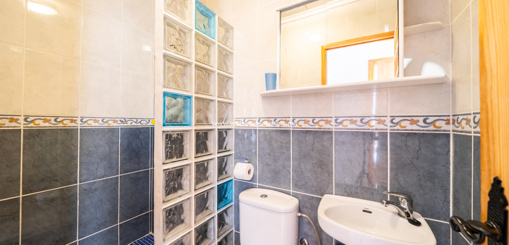 Resale - Terraced - Urb. La Marina