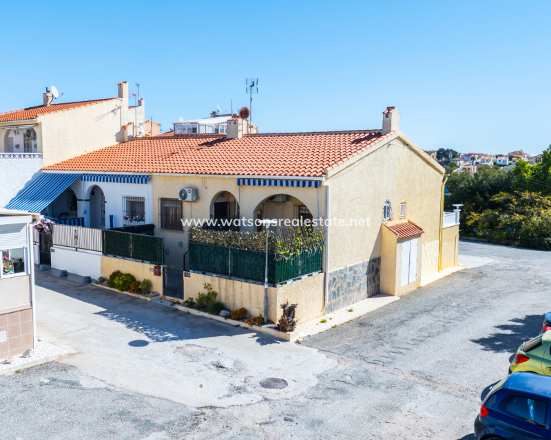 Resale - Terraced - Urb. La Marina