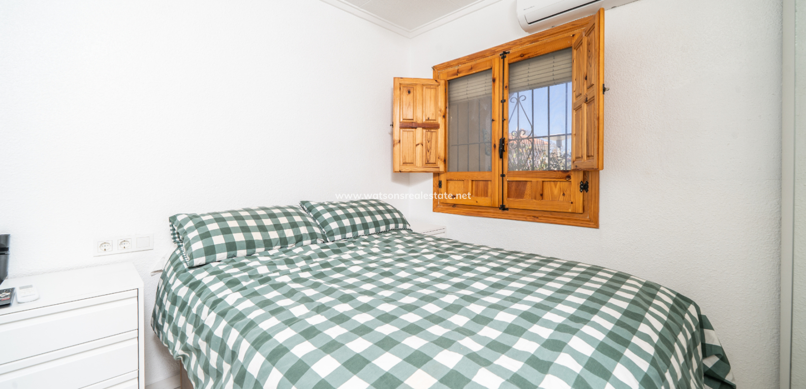 Resale - Terraced - Urb. La Marina